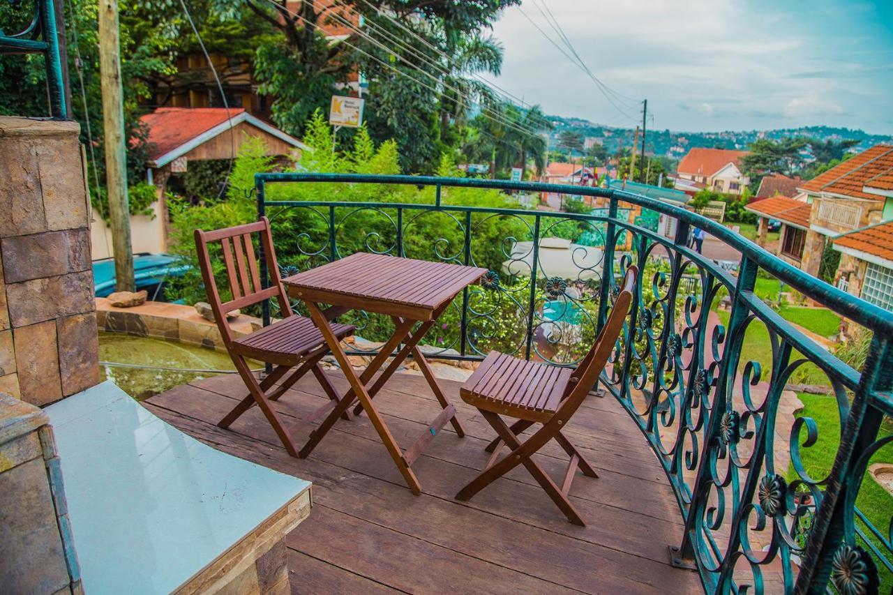 Shangri-La Hotel Muyenga Bugolobi Экстерьер фото