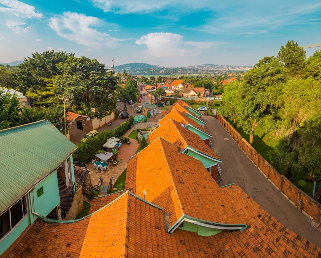 Shangri-La Hotel Muyenga Bugolobi Экстерьер фото